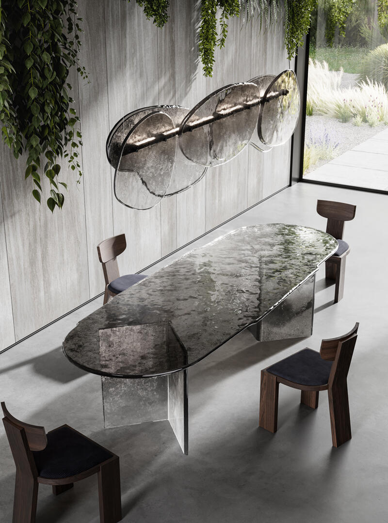 Bisatello Table and Floretta Chandelier